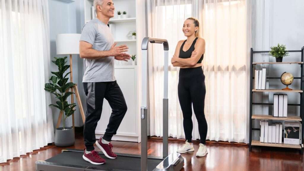 découvrez les bienfaits du tapis de marche pour les seniors : amélioration de la mobilité, renforcement musculaire, et maintien de la santé cardiovasculaire en toute sécurité à domicile.